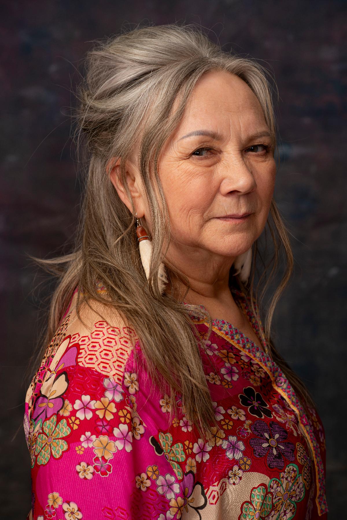Mari Boine photo by Per Heimly, Courtesy of Dáiddadállu LW22134.jpg Mari Boine portrett
